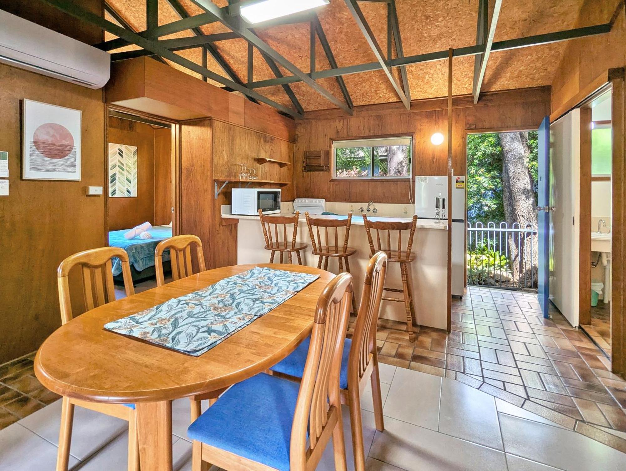 Gumnut Glen Cabins Yeppoon Exterior photo